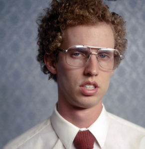 napoleon dynamite what glasses he wears