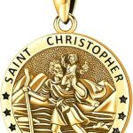 pendant necklace worn by rosa brooklyn nine